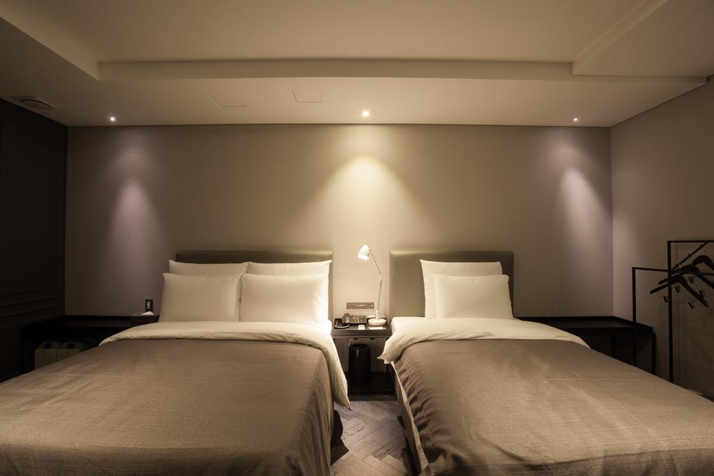 Hotel Gaden Suwon Extérieur photo